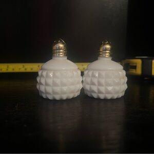 Vintage Milk Glass Salt and Pepper Shakers Diamond Cut Round Gold Metal Cap